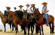 Cabalgata en honor a San Vicente.