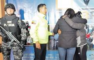 Joven de 18 años regresa a casa junto a su hija luego de secuestro.