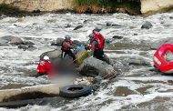 CUERPO DE BOMBEROS DE QUITO RECUPERÓ EL CUERPO DE UNA FALLECIDA EN RIÓ DE LA CAPITAL.