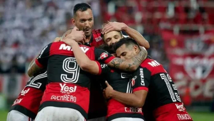 Liga de Quito fue “aplastada” por un contundente Flamengo en Copa Libertadores.