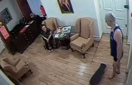 Julián Assange tenía una peculiar forma de vivir según guardias de seguridad