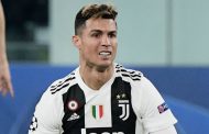 Cristiano Ronaldo genera polémica tras partido de eliminación de la Juventus