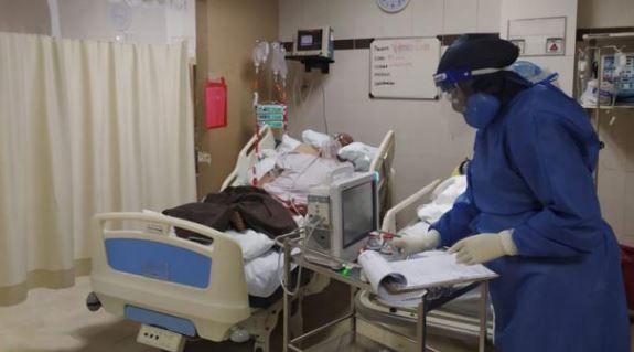 Dificultad respiratoria es señal de necesidad de hospitalización por covid