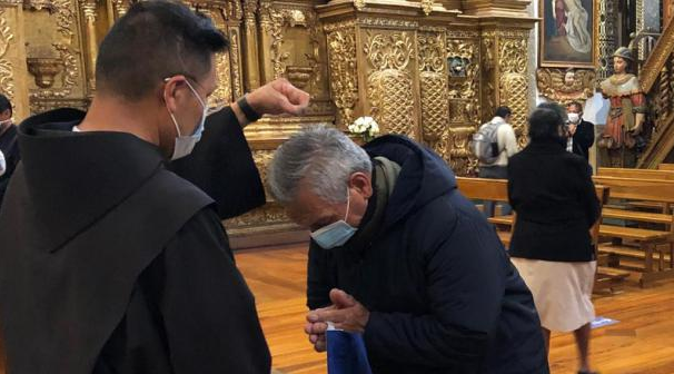 Miércoles de Ceniza se celebró este 17 de febrero en Quito bajo normas de bioseguridad